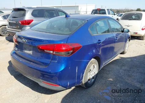 2018 Kia Forte Lx z USA, uszkodzony, nr VIN 3KPFL4A74JE164283